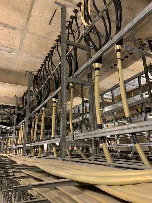 Another view of the cable entry chamber.
